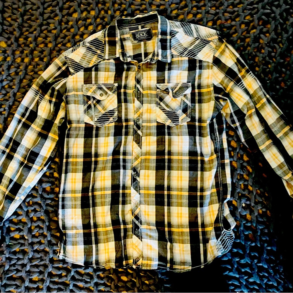Buckle Black Button Up